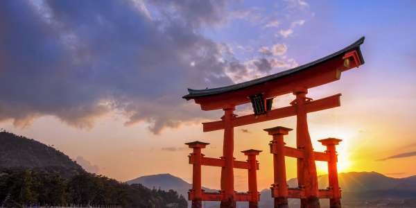 26-Nt Jewels of Japan: Rail & Cruise Journey w/ Flights
