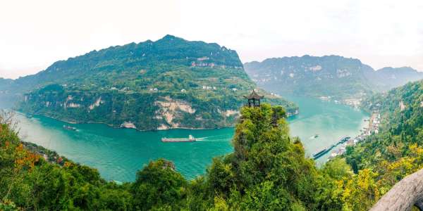 5-Day Yangtze Signature River Cruise | 2 For 1 Fares