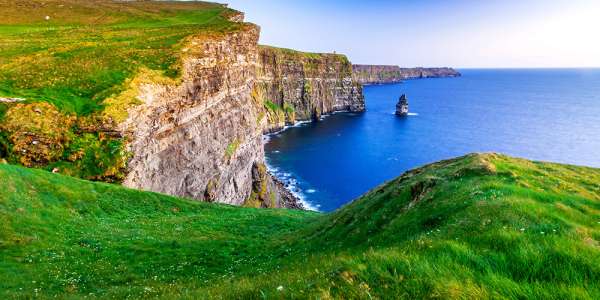9-Day Irish Discovery Tour w/ 11 Meals | Save $150