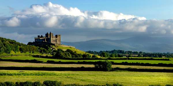 Add R/T Air From $499 on Select Ireland Tours